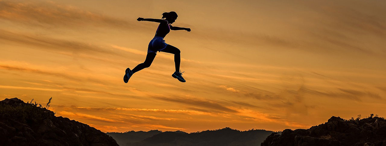 Living By Faith: How to Live a Victorious Life by Trusting God